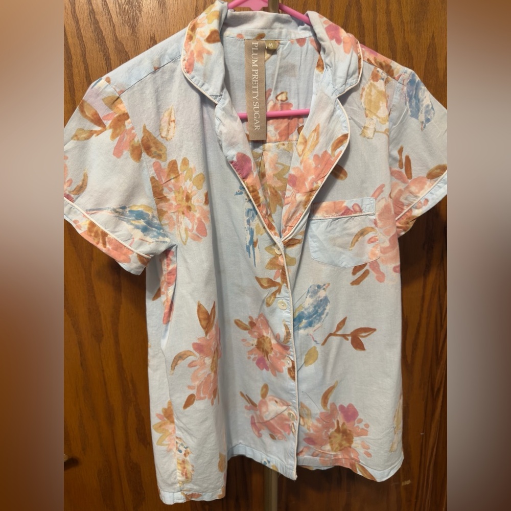 Plum Pretty Sugar Floral Pajama Top Size Medium